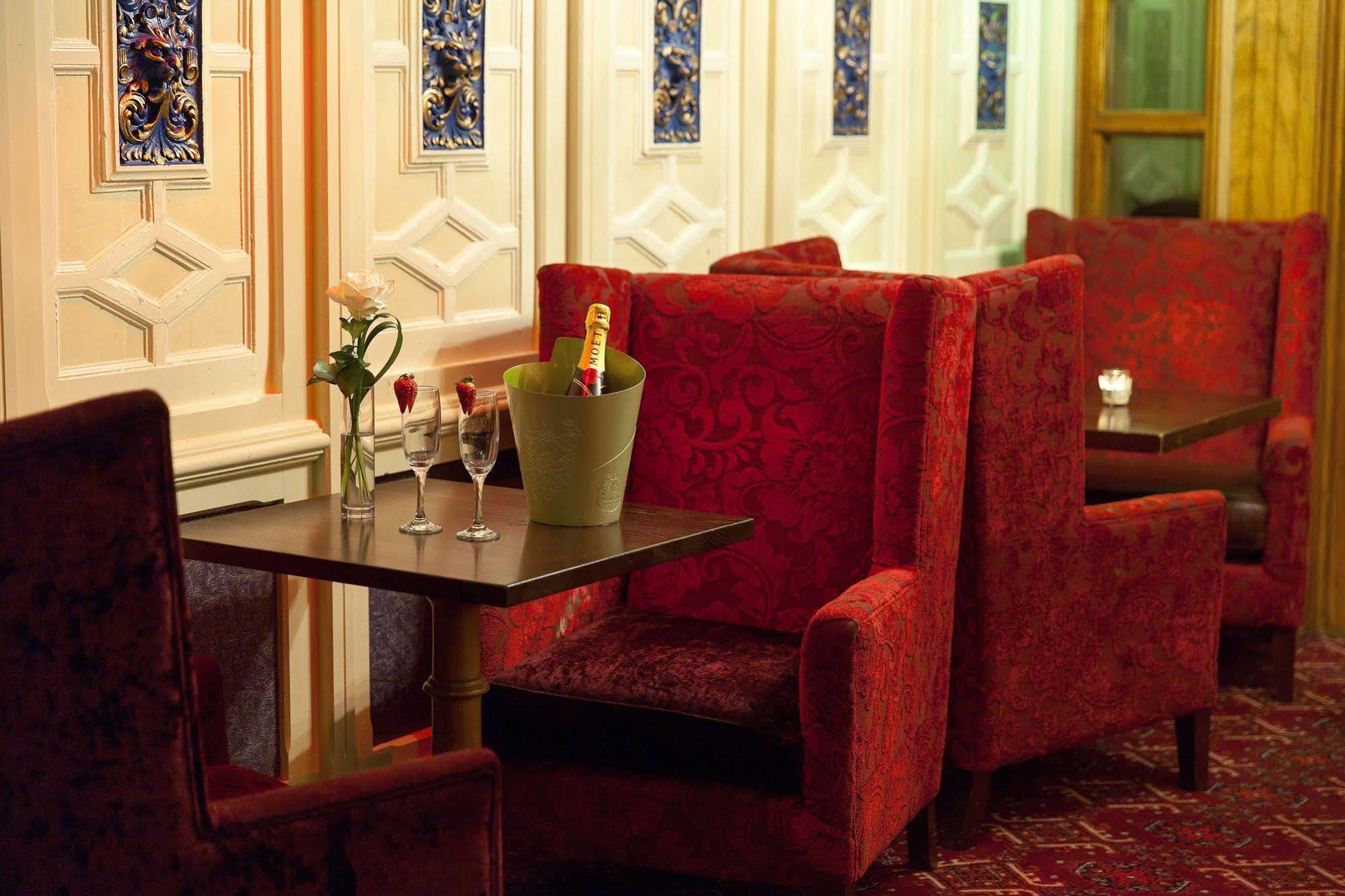 Arlington Hotel O'Connell Bridge Dublin Exterior photo